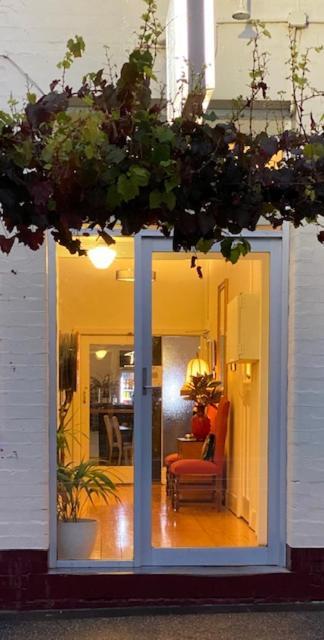 The Barkly Bistro Bar & Accommodation Ararat Buitenkant foto