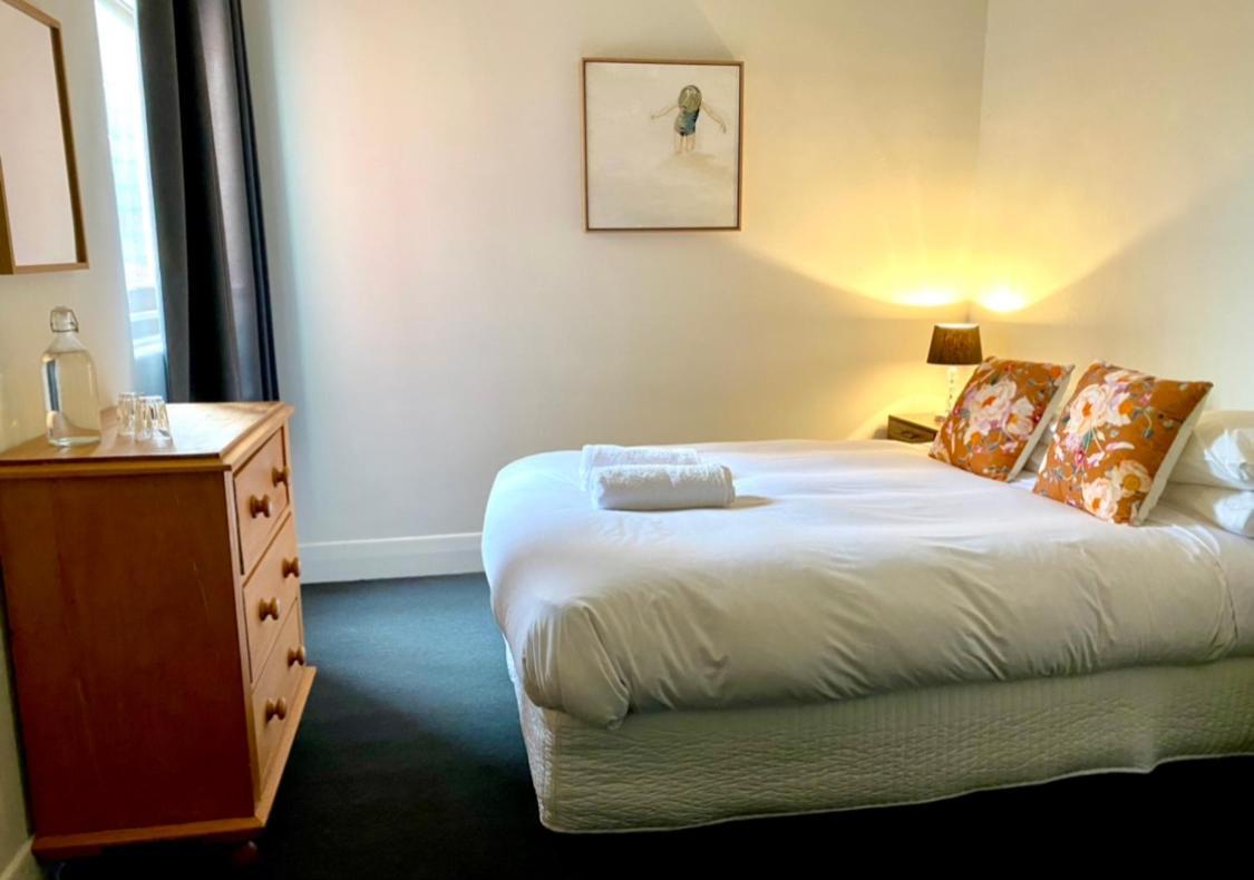 The Barkly Bistro Bar & Accommodation Ararat Buitenkant foto