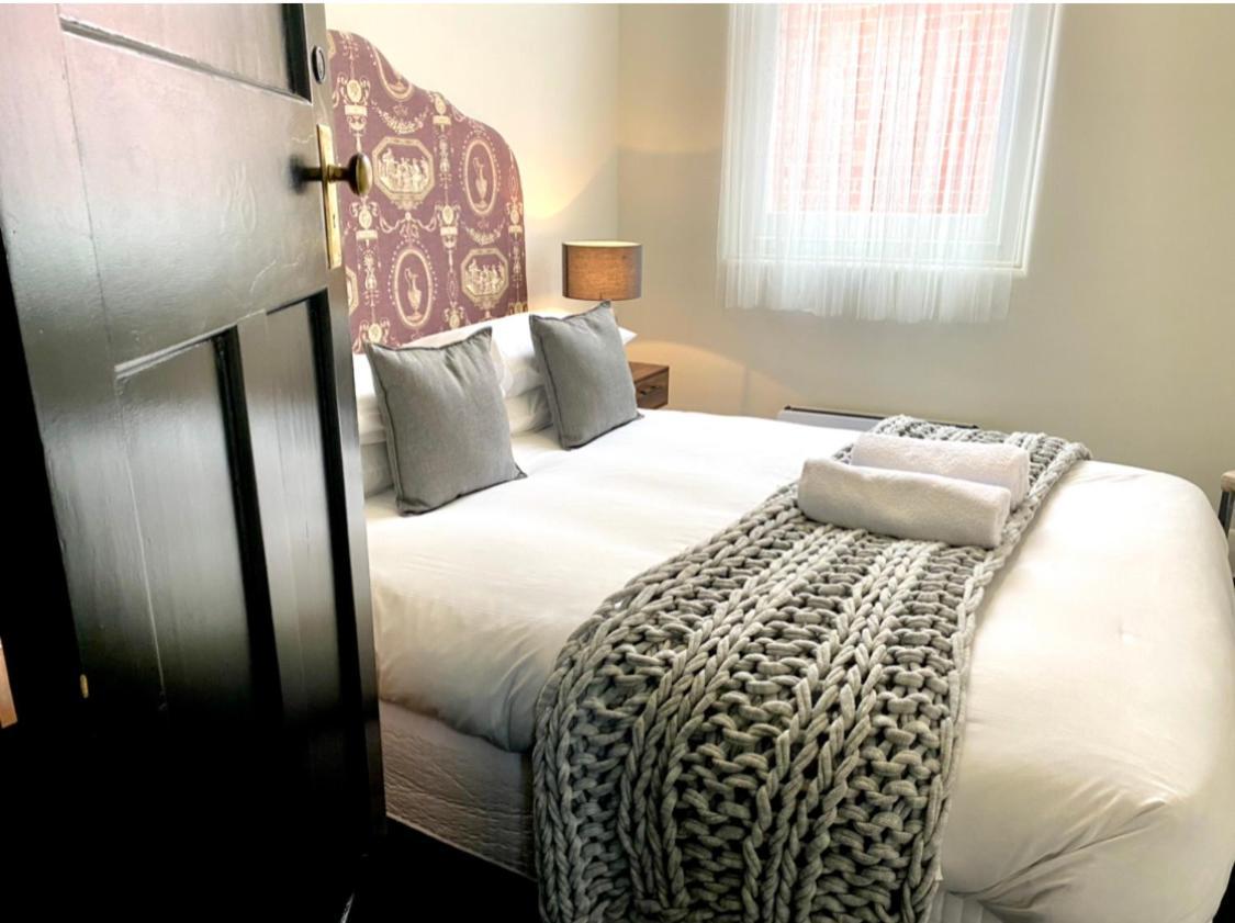 The Barkly Bistro Bar & Accommodation Ararat Buitenkant foto